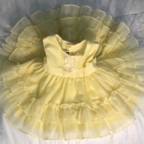 Martha’s Miniatures Other - Vintage Martha’s Miniatures Frilly Dress